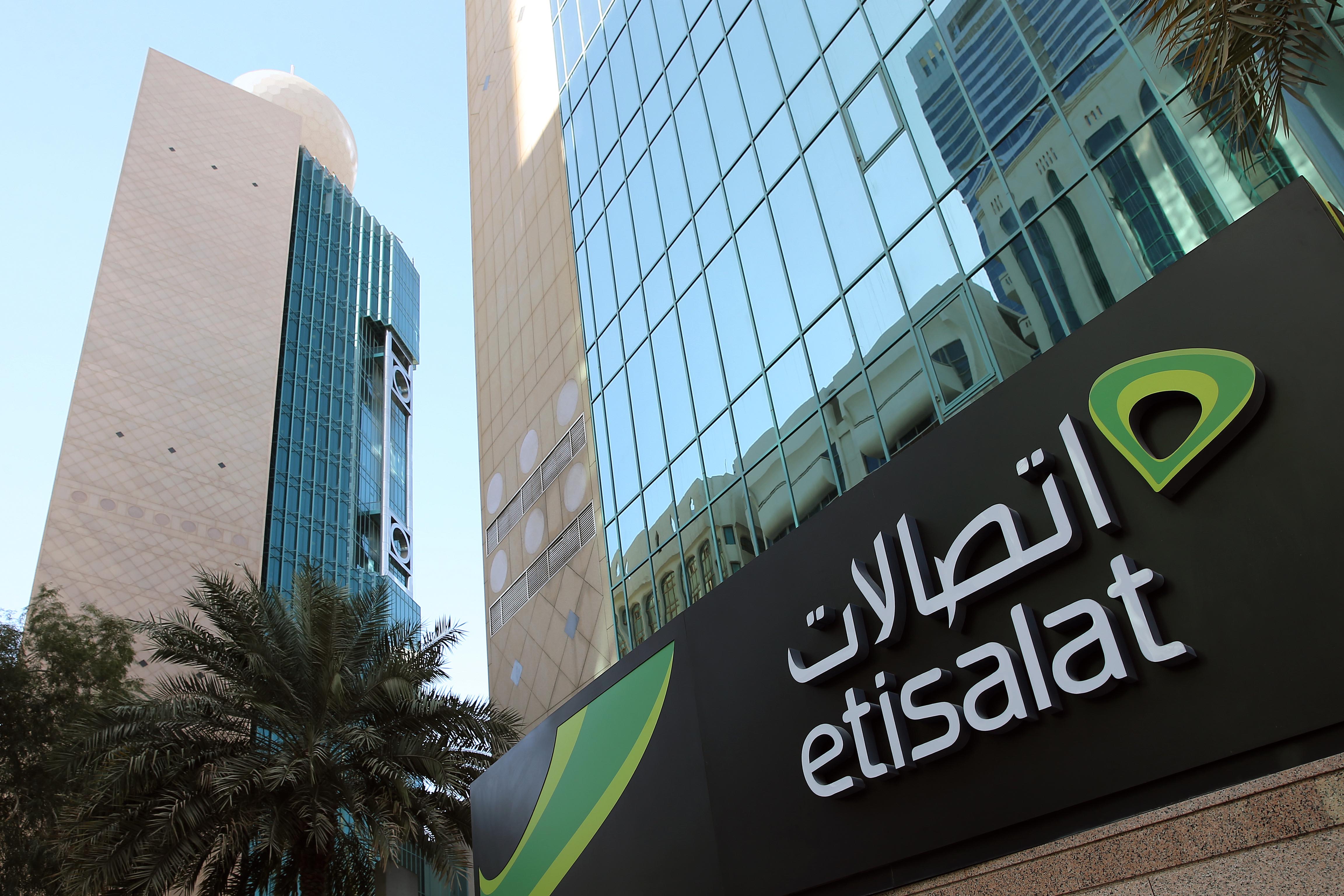 Etisalat Launches First Commercial 5G Network In The MENA