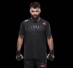 Khalidiyah Mall To Welcome UFC Athlete