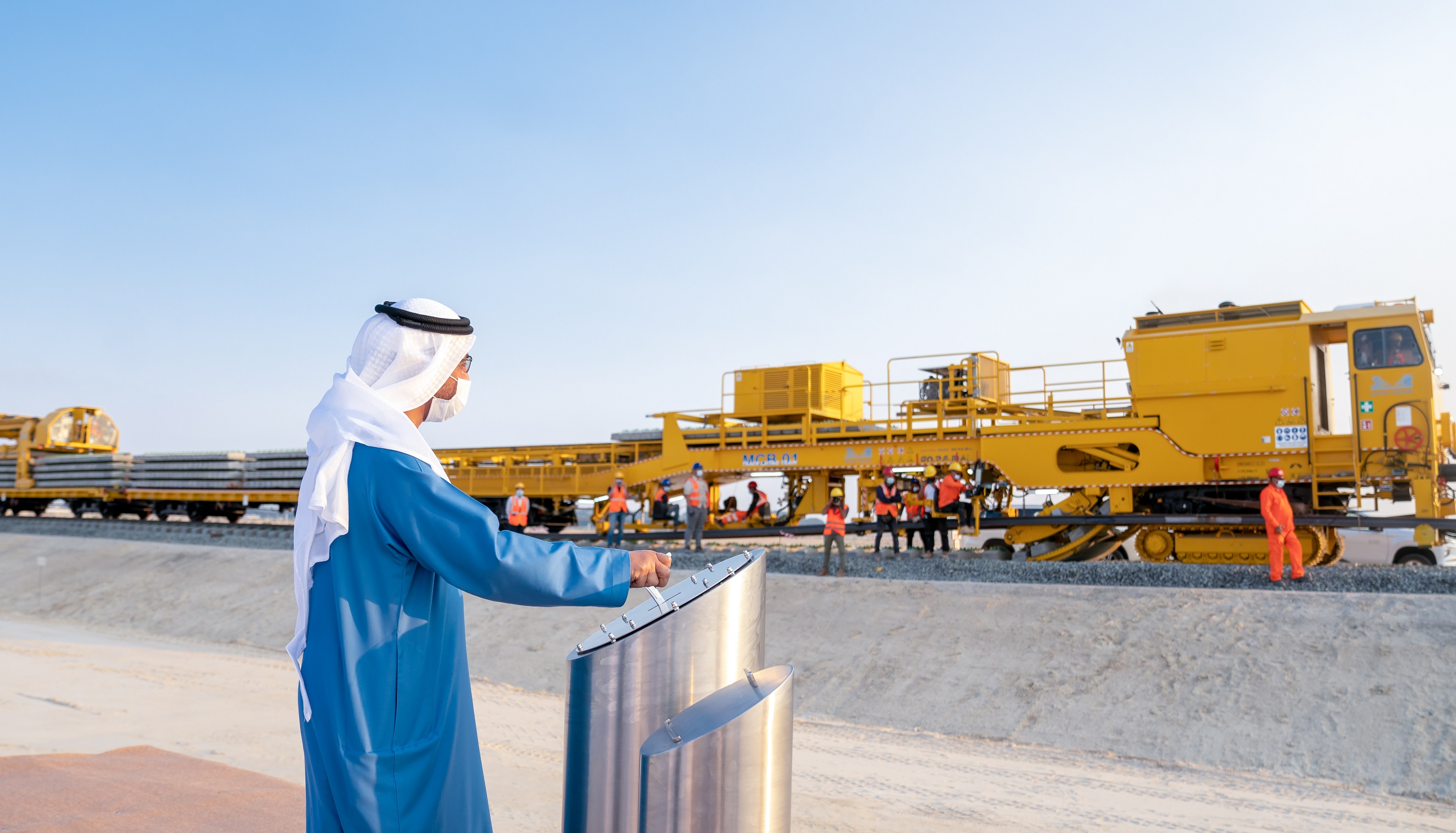 Sheikh Hamdan Bin Zayed Inaugurates Track Laying Works Across Al Dhafrah Region