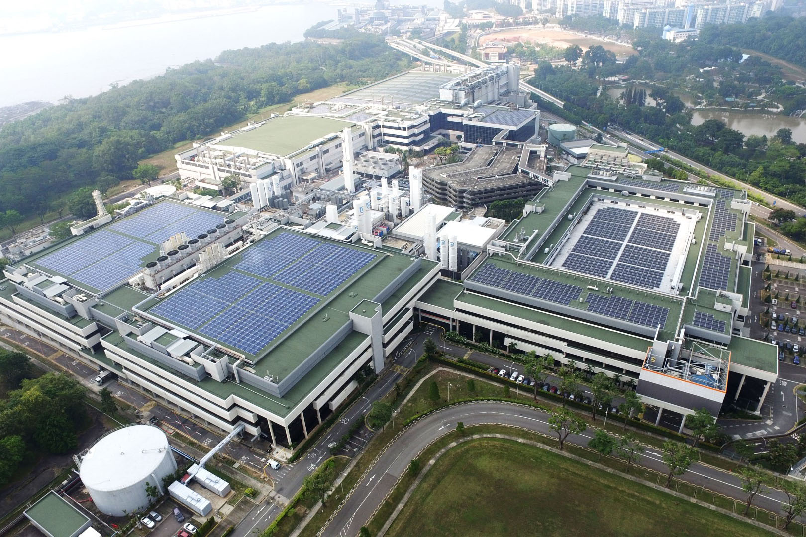 Mubadala’s GLOBALFOUNDRIES Breaks Ground On New $4b Fab In Singapore