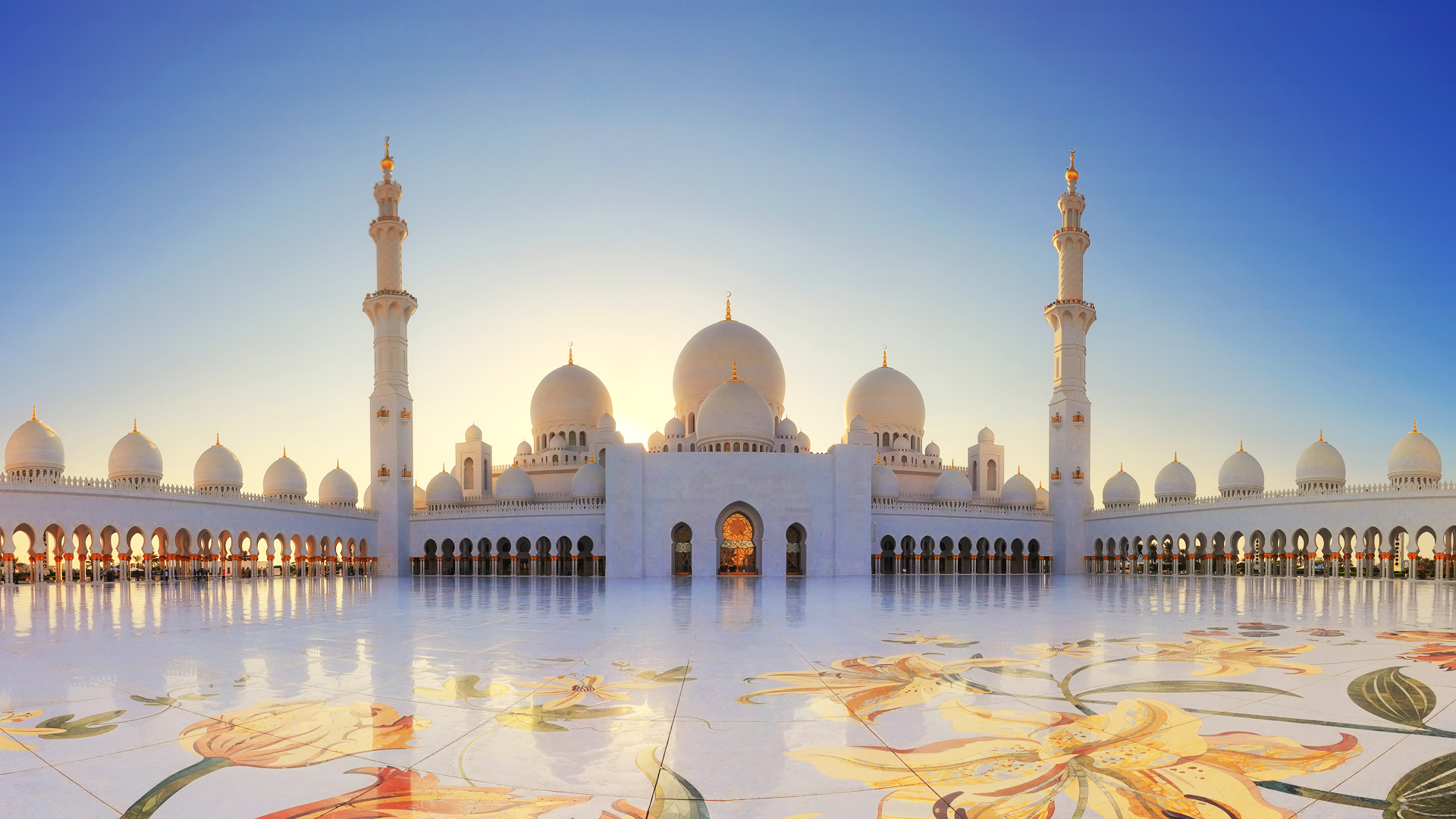 The Sheikh Zayed Grand Mosque in Abu Dhabi welcomed 235,700 believers and tourists in the first half of 2021
