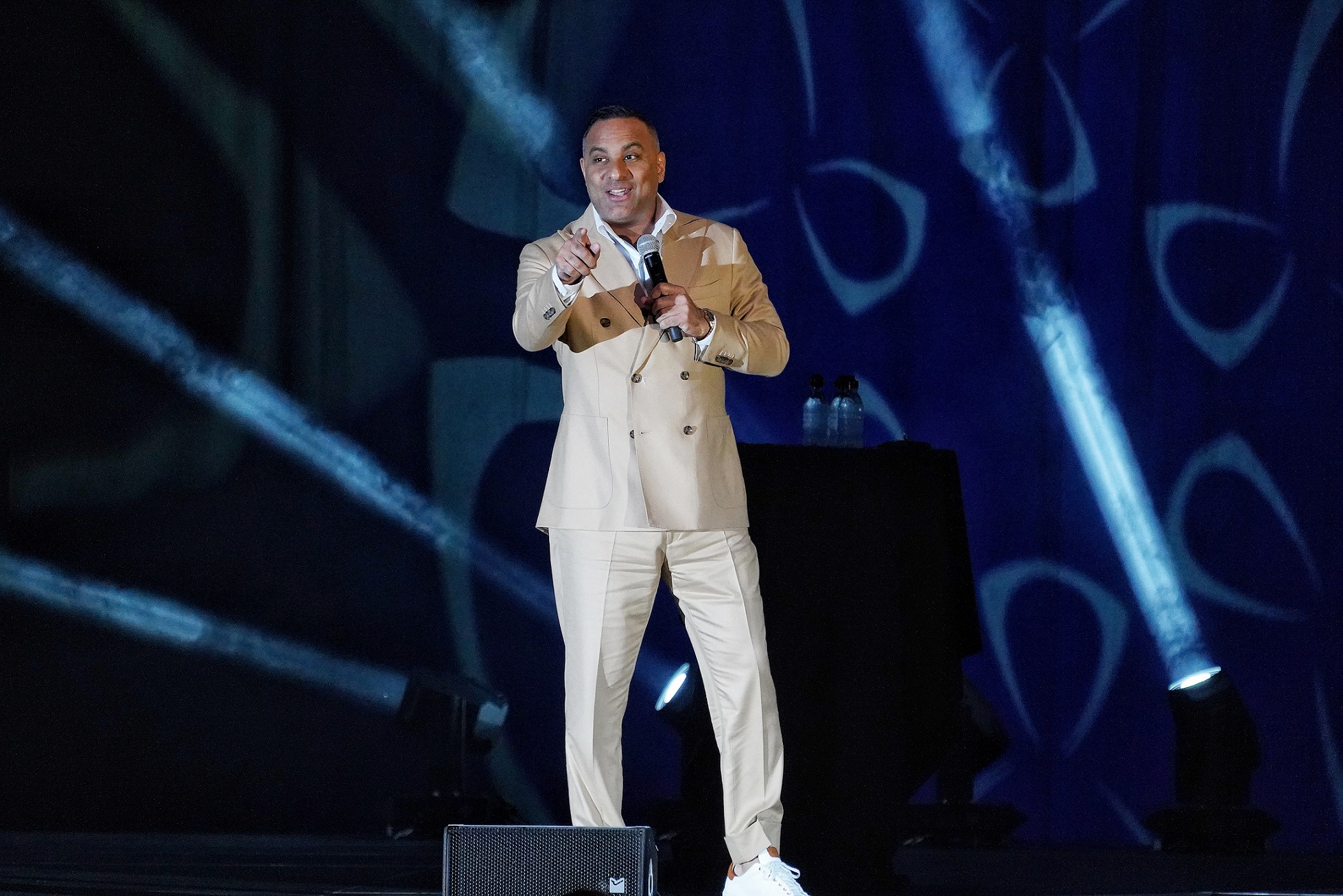 Final Tickets For Russell Peters’ Spellbinding Show Go On Sale With Staycation Package