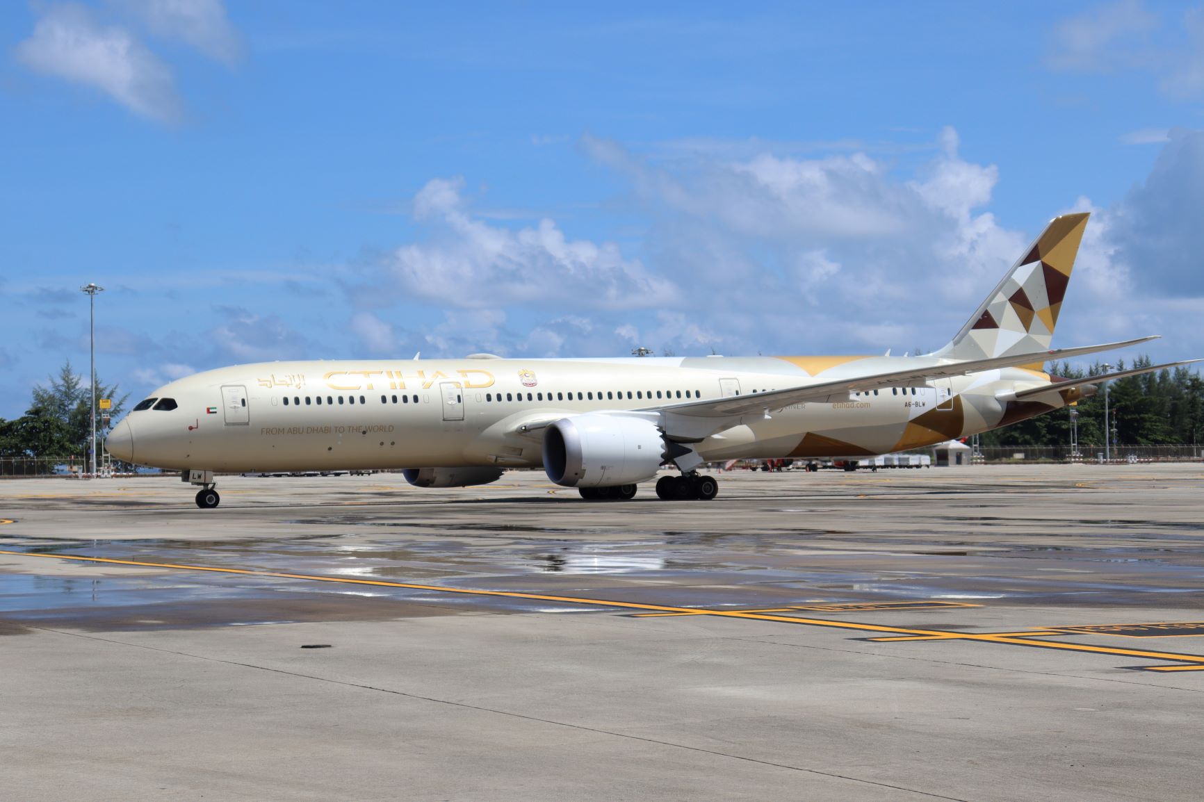 Phuket Welcomes Etihad Airways In Reopening To International Tourism