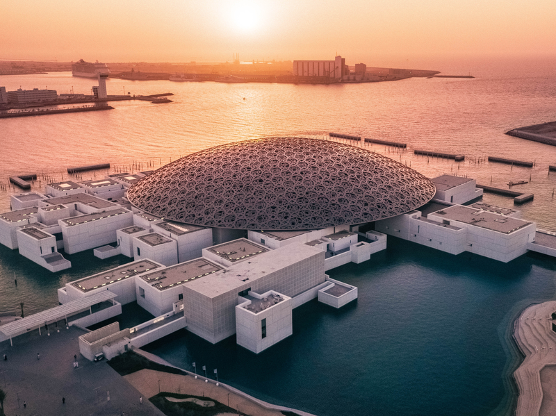 Abu Dhabi Welcomes All Vaccinated Travellers From Around The World, Lifting Quarantine Measures Starting 5 September 2021