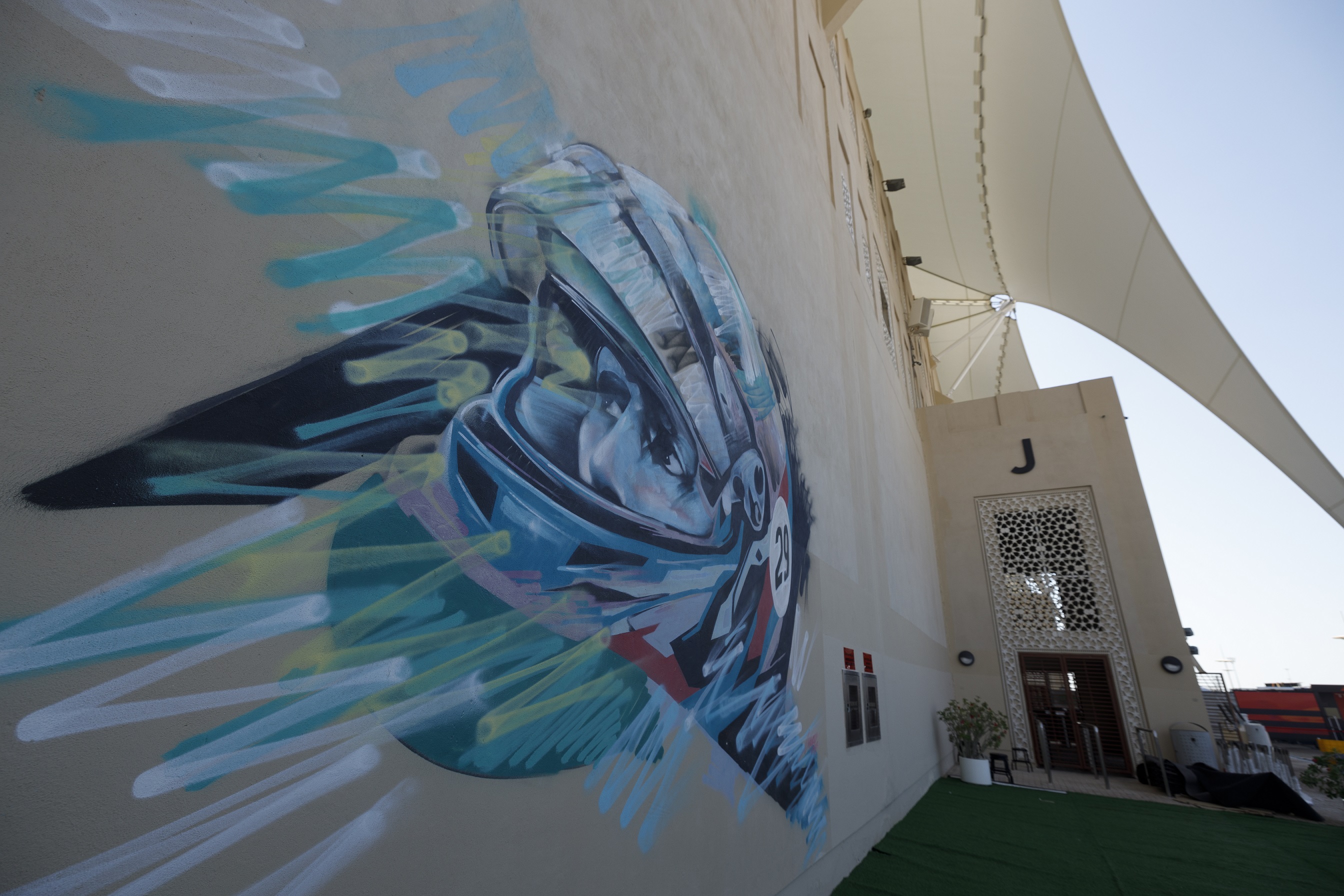 Yas Marina Circuit Celebrate 50 Years Of The UAE With Unique Murals Ahead Of The 2021 Abu Dhabi Grand Prix