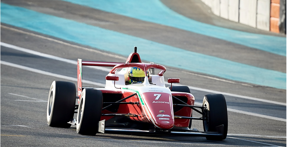 Wurz, Abu Dhabi Racing Stands Top Of Podium In Action-Packed Exhibition Round Of F4UAE Season