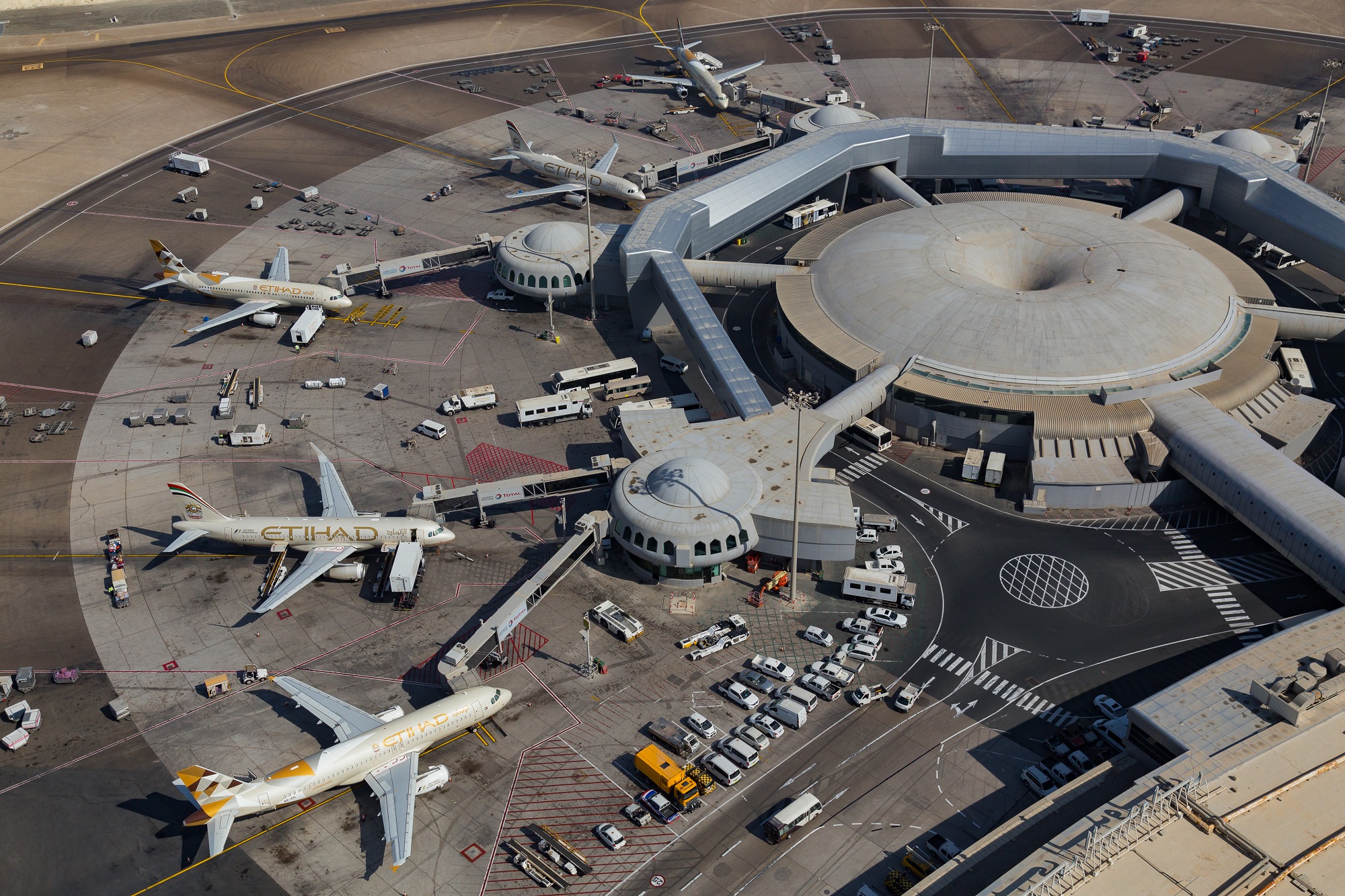 Fourth Quarter Surge At Abu Dhabi International Boosts Passenger Traffic To 5.26 Million In 2021