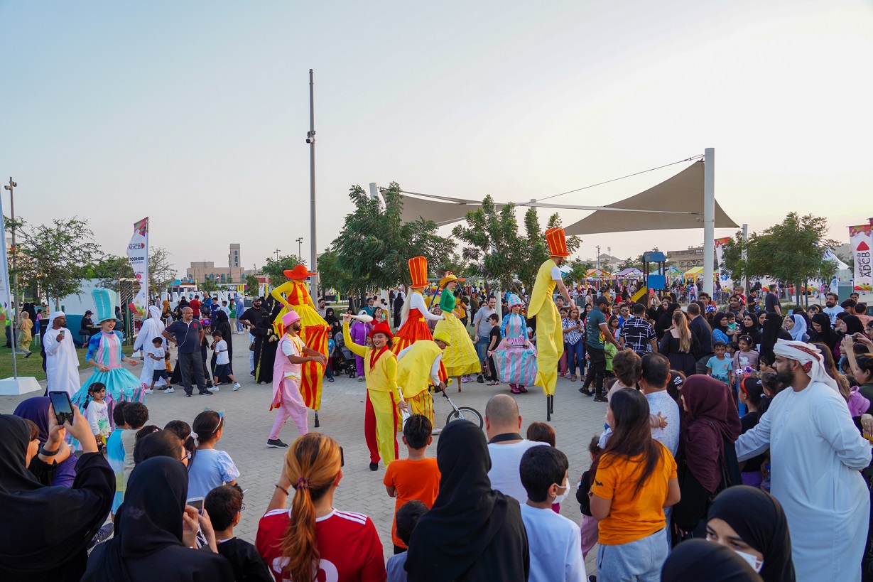 Department Of Community Development’s Abu Dhabi Moments Draws 57,293 Visitors To Khalifa Square On Successful Opening Weekend