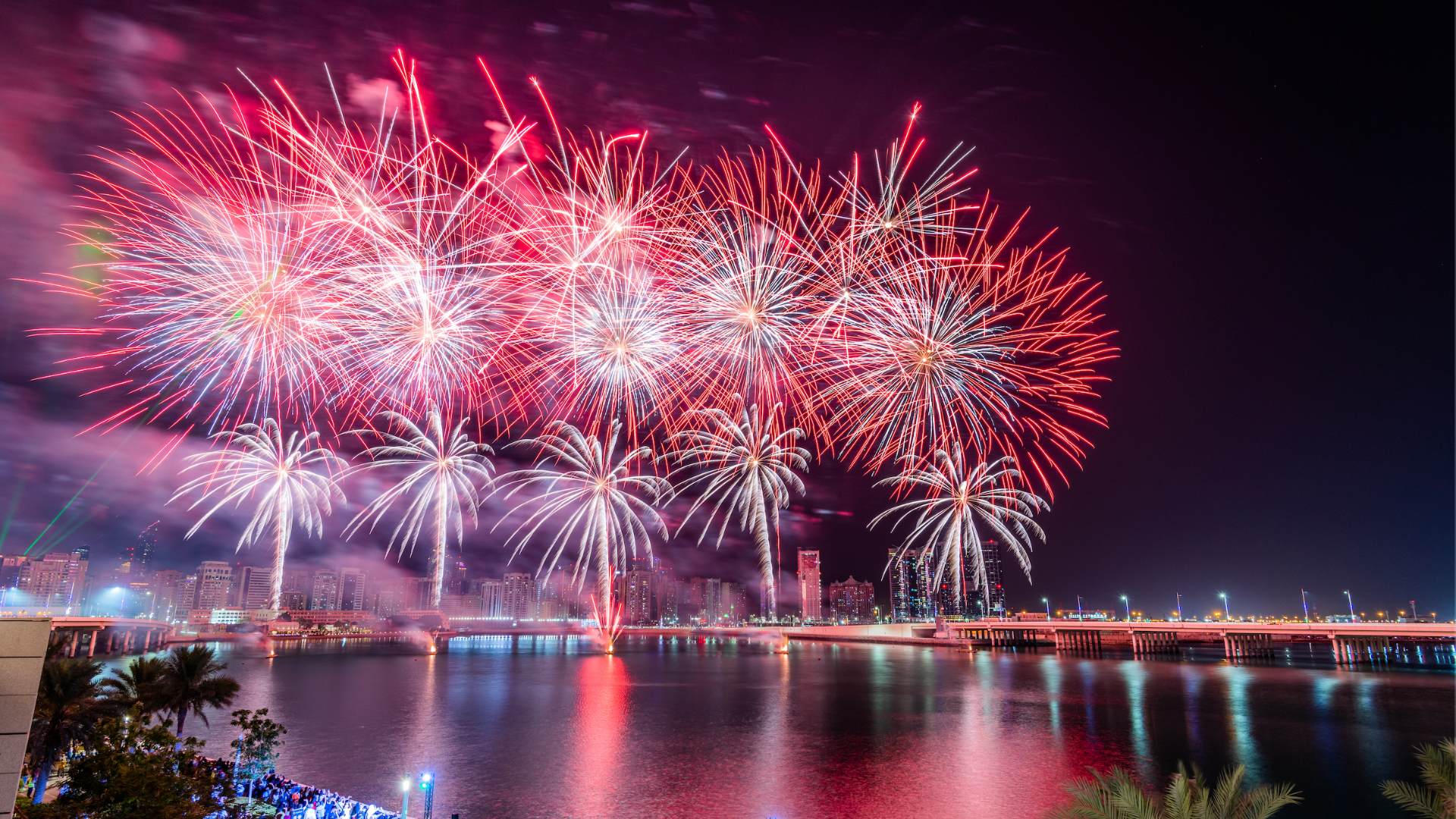 Al Maryah Island Welcomes 41,000 Visitors To Enjoy World-Class Fireworks On UAE National Day