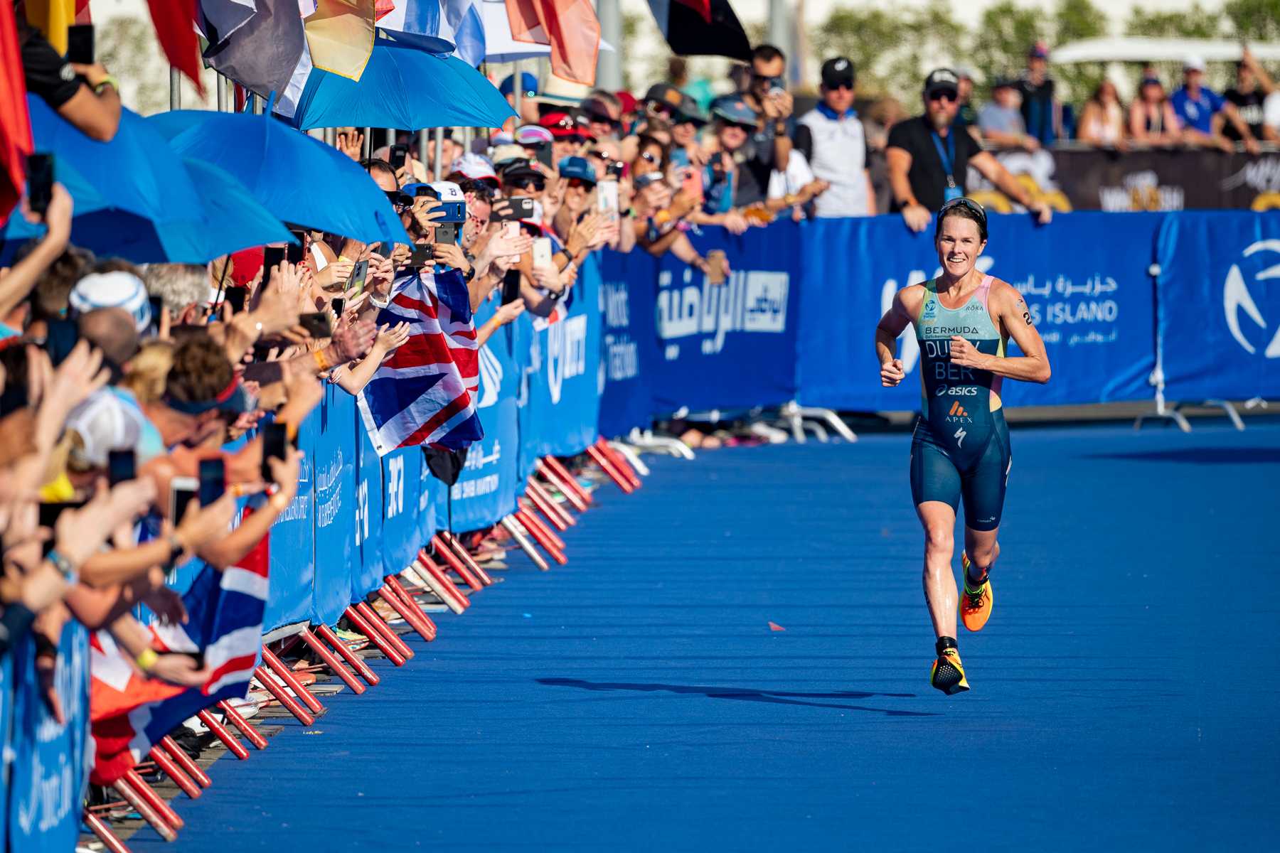 Dazzling Duffy Wins Record Fourth World Triathlon Title After Spectacular Season Finale