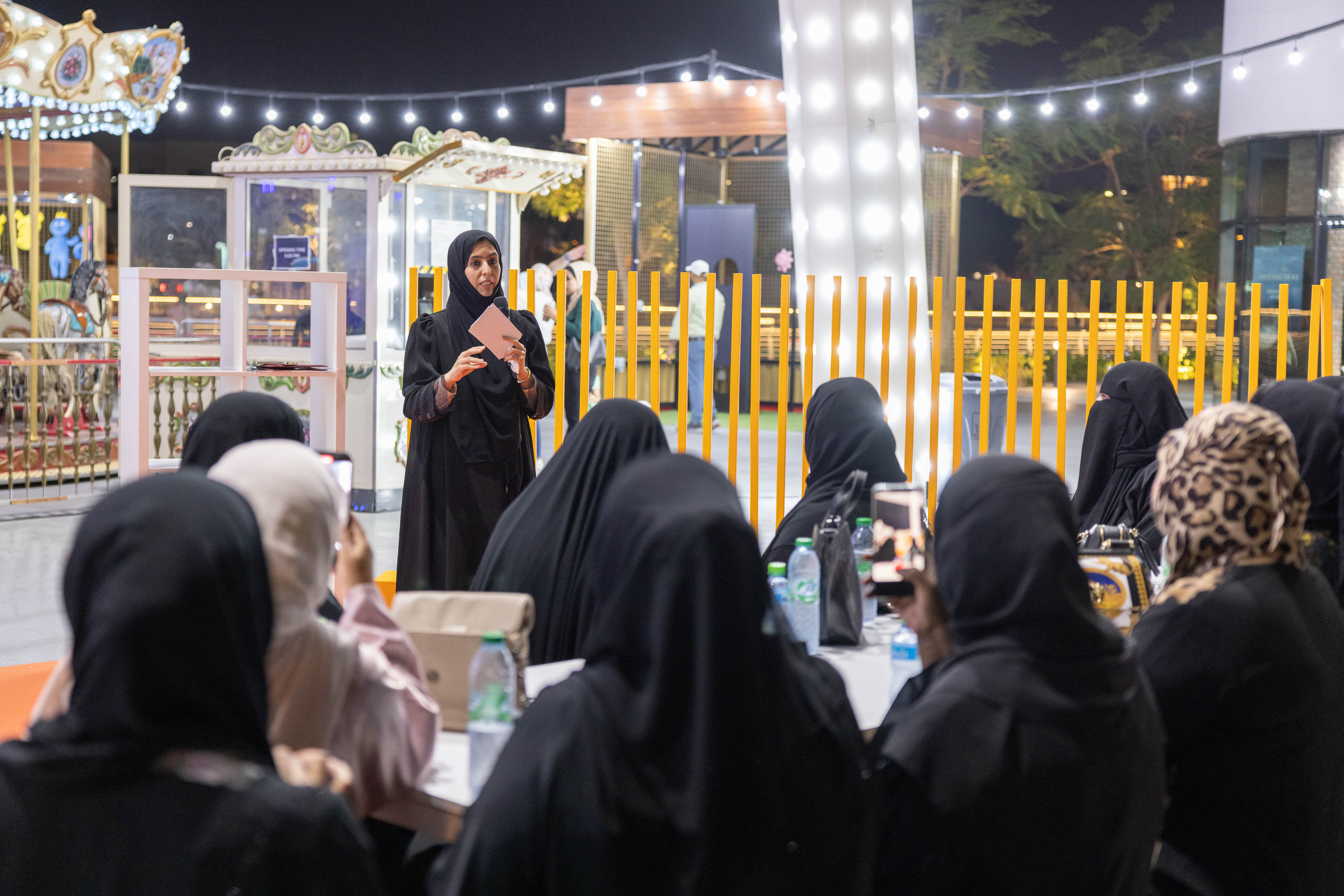 The Abu Dhabi City Municipality honors a number of female citizens who have memorized the Holy Quran