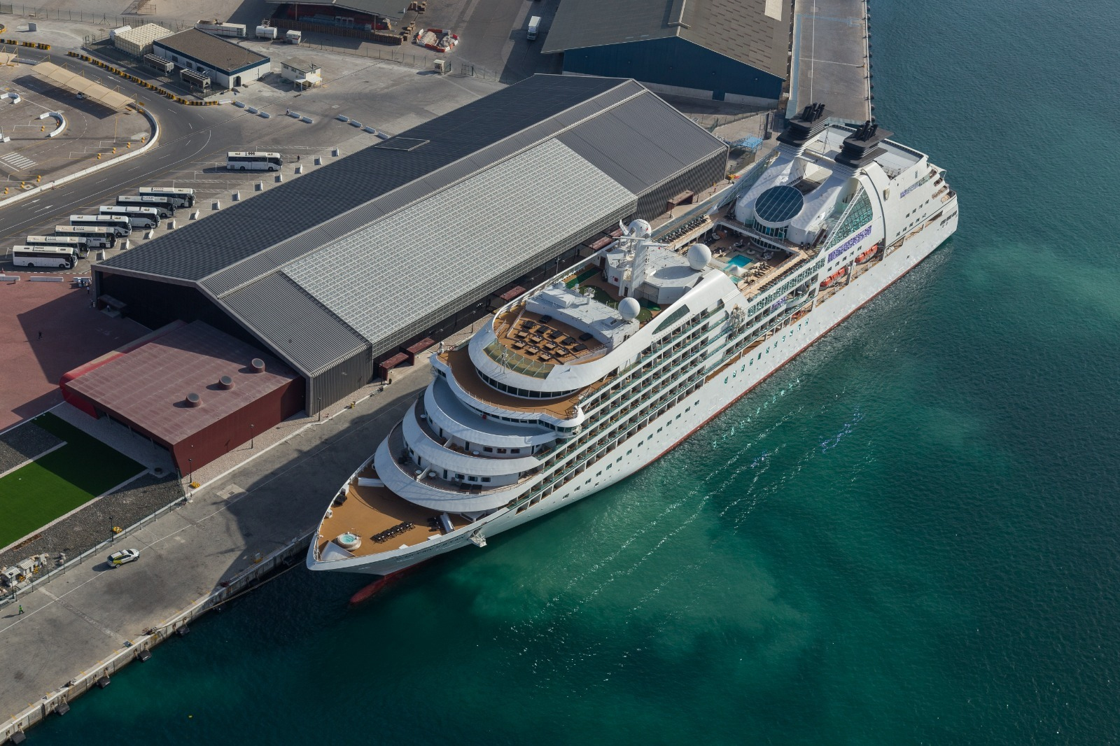 Abu Dhabi Welcomes First Cruise Liner Commencing 2023-2024 Cruise Season