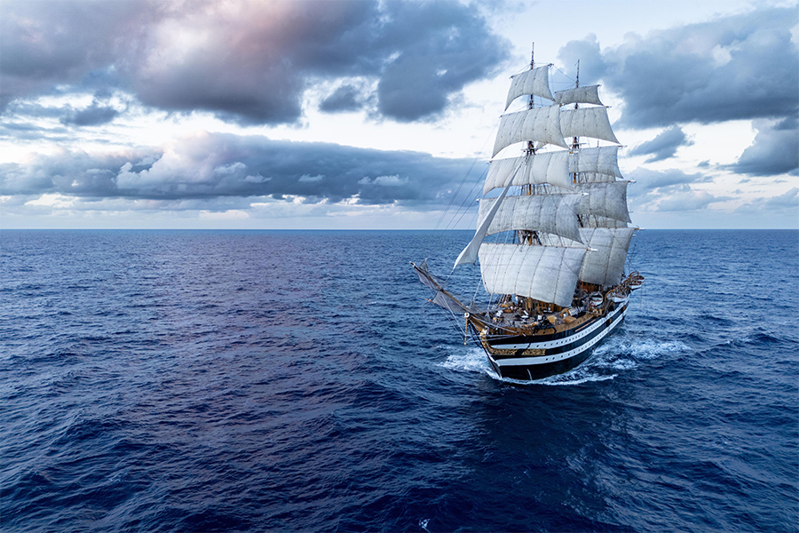 Italian Ship ‘Amerigo Vespucci’ Arrives In Abu Dhabi