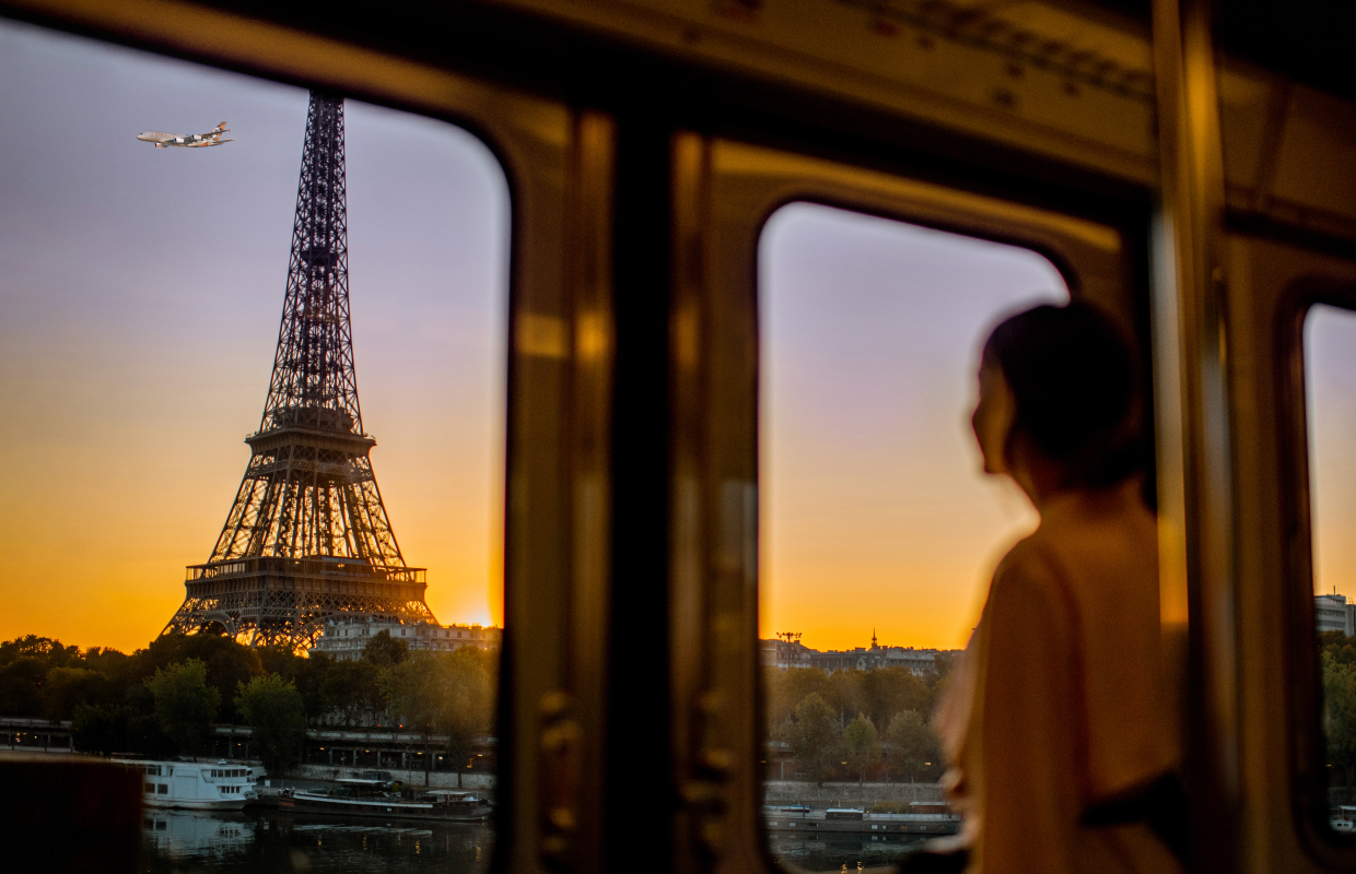 Etihad Brings Double The A380 Magic To Paris