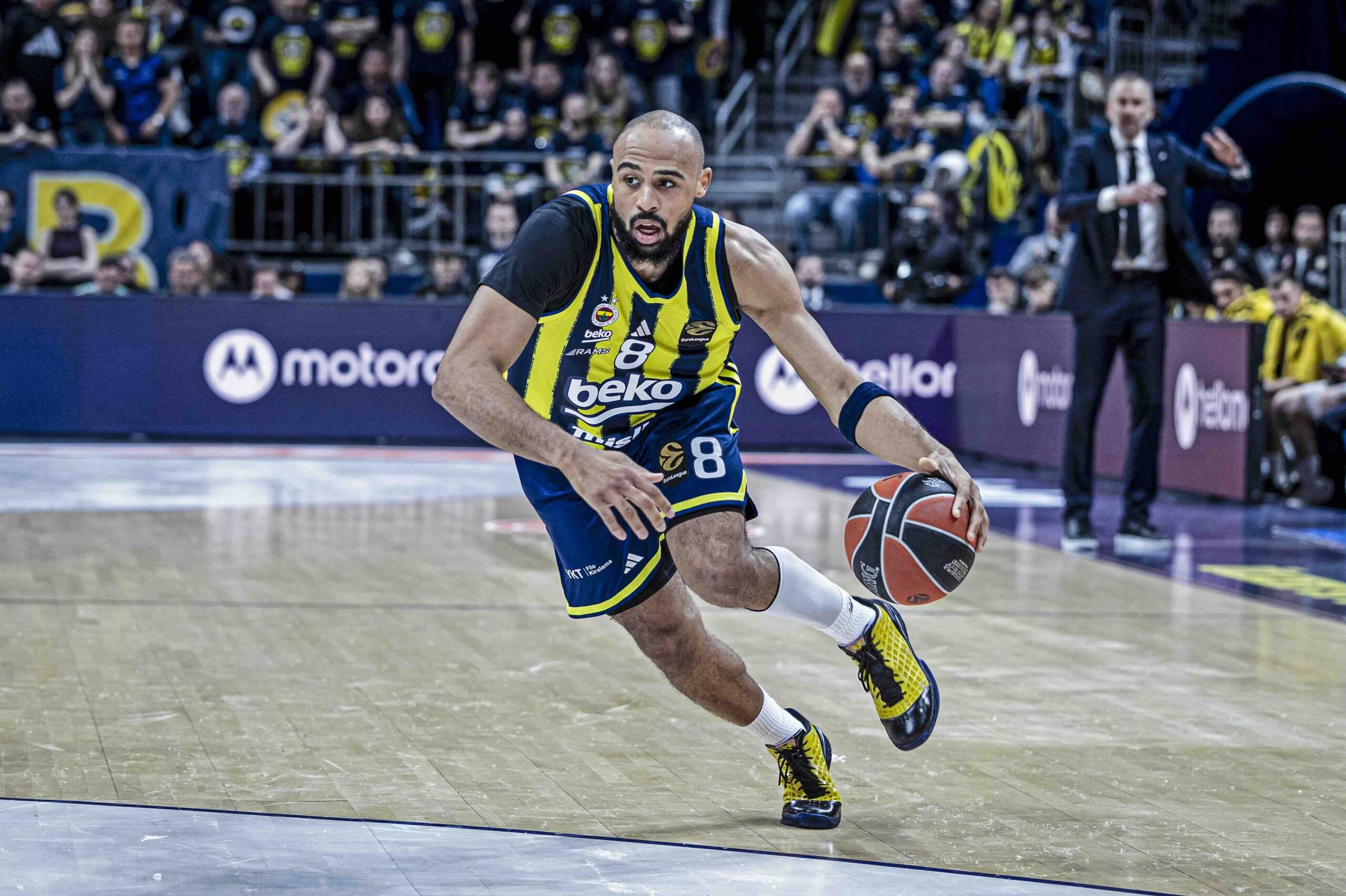 Abu Dhabi To Host First-Ever Euroleague Basketball SuperCup